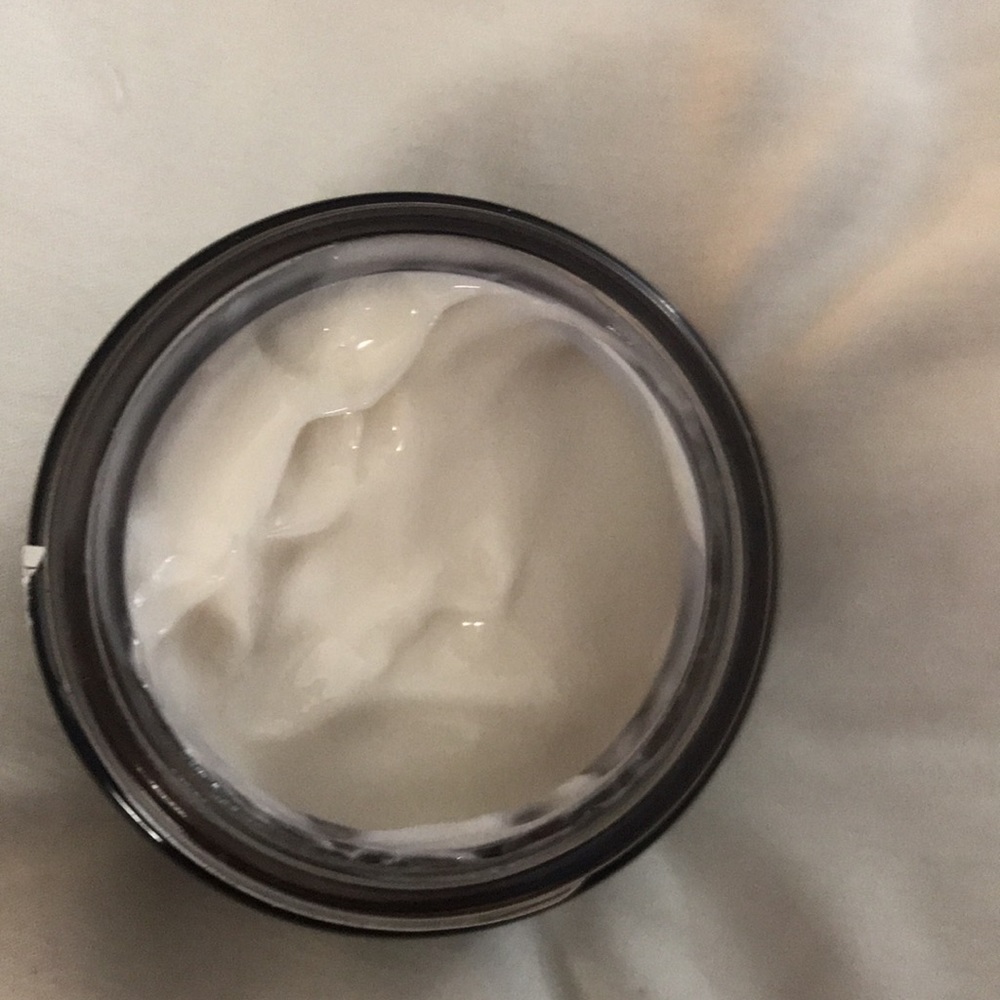 🌸NEW🌸 Fresh Black Tea Firming Corset Cream - Picture 7 of 12